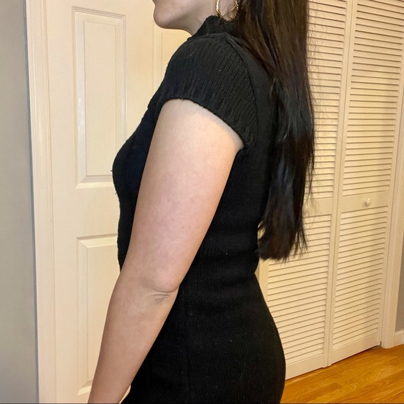 Max Rave knitted rollneck sweater in black - Picture 2 of 4